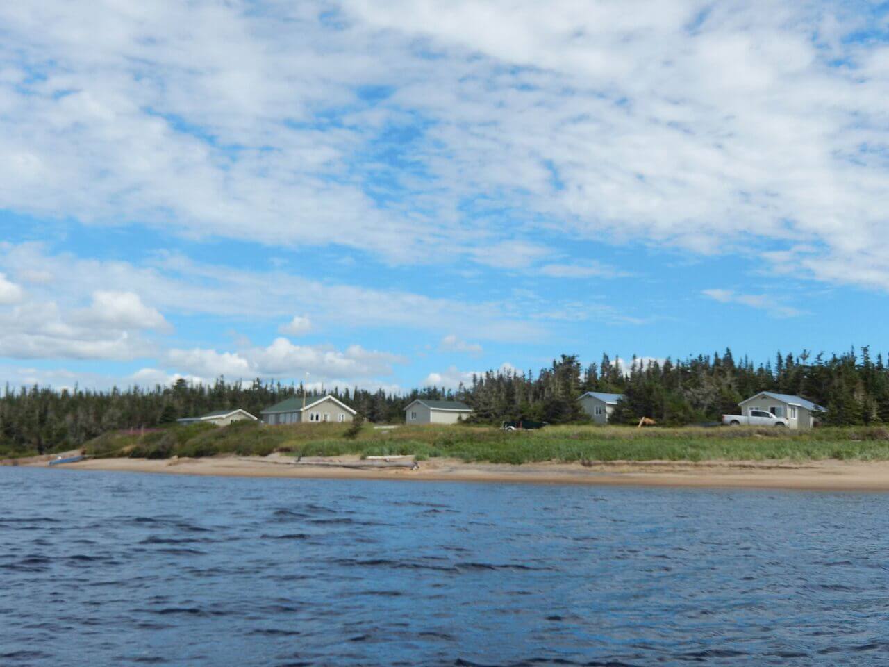 Uenapeuhipu Nabishipi Outfitters