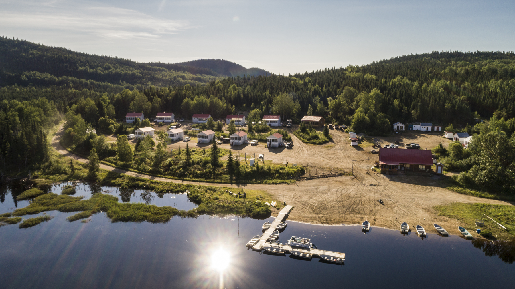 Essipit Outfitters - Lac des Coeurs Domain