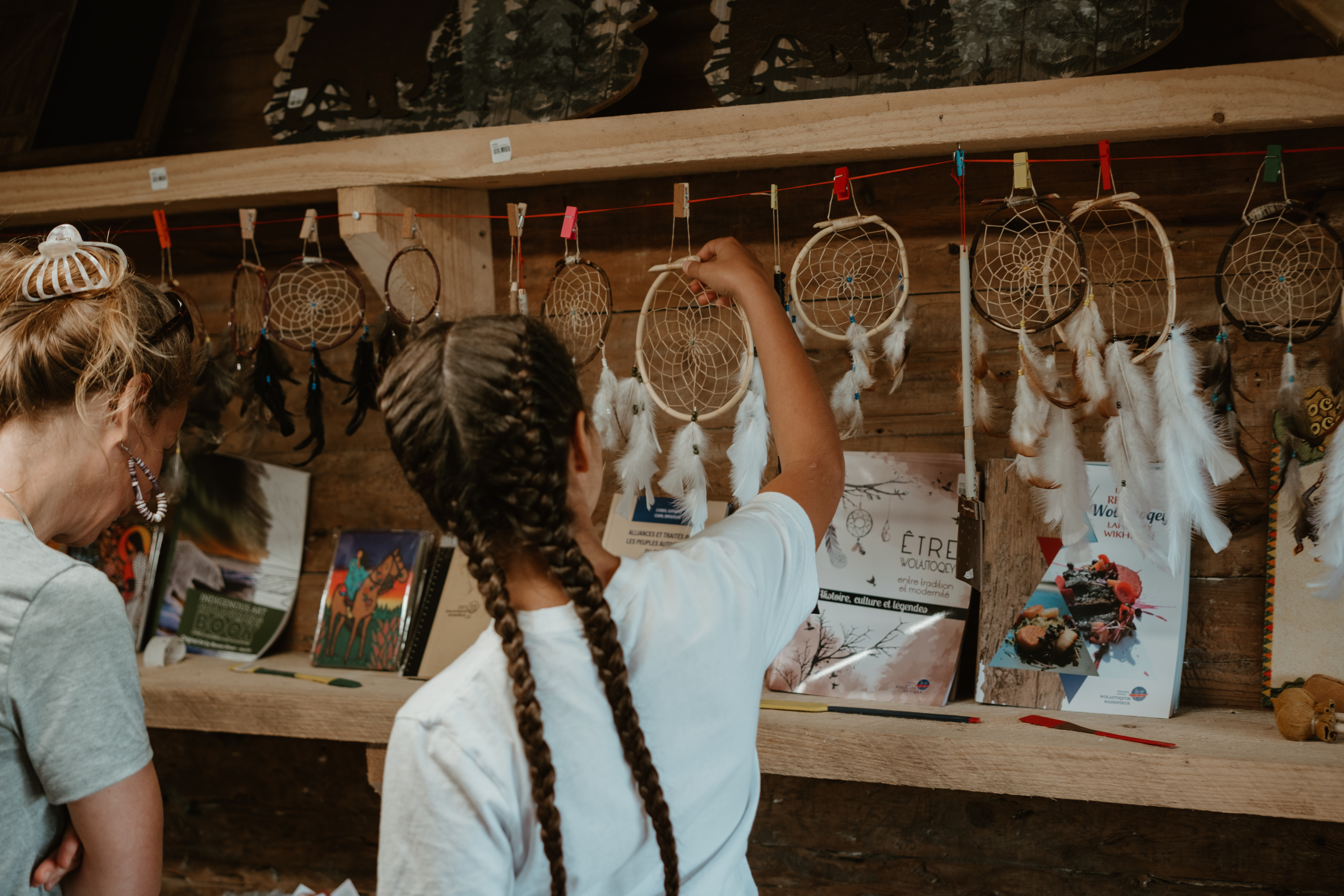 Matuweskewin – Indigenous art & craft shop